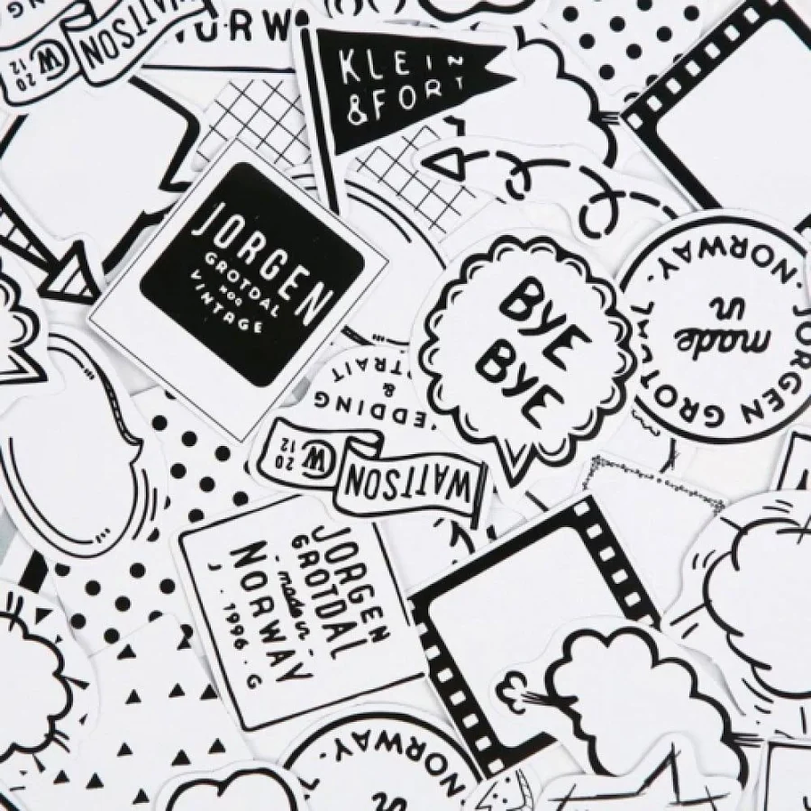 Labels with phrases and shapes black and white | five pieces