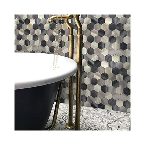 Hexagon Peel-And-Stick Backspla…