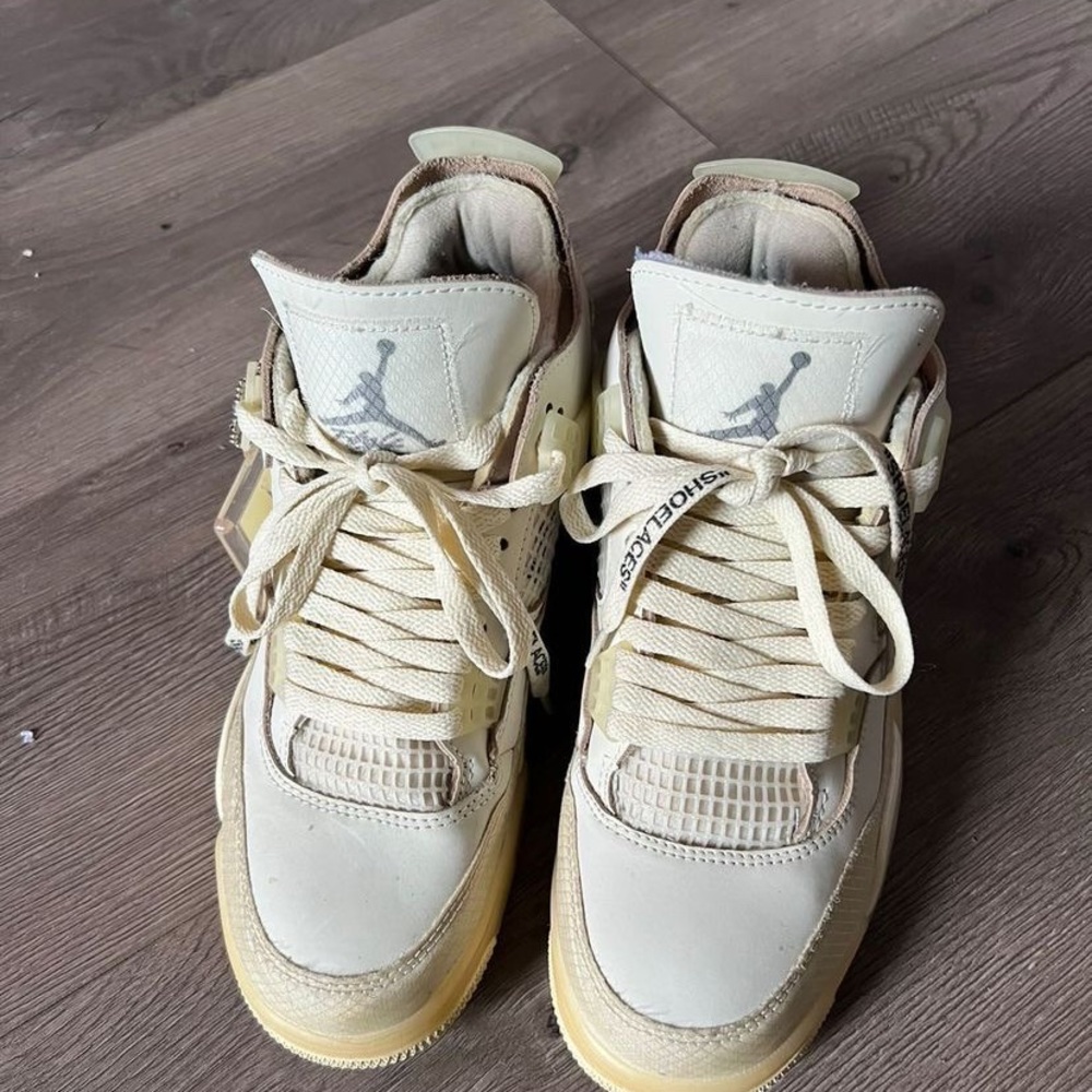 Off white x Nike air Jordan 4s