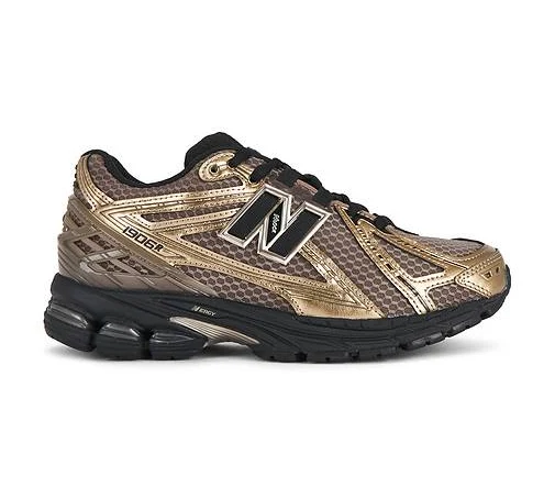 New Balance 1906r Sneaker in Brown - size Mens 10.5/Womens 12