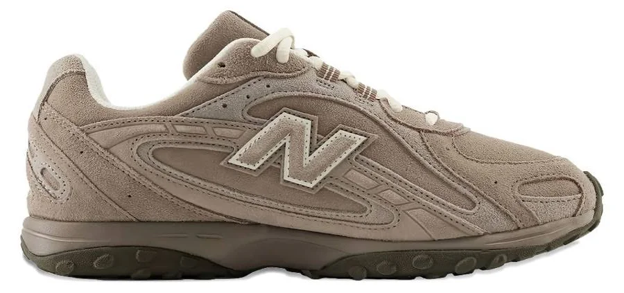 New Balance Shoes | New Balance 204l 'Mushroom Arid Stone' With Cream Details | Color: Brown/Tan | Size: 6 | Itemedit's Closet