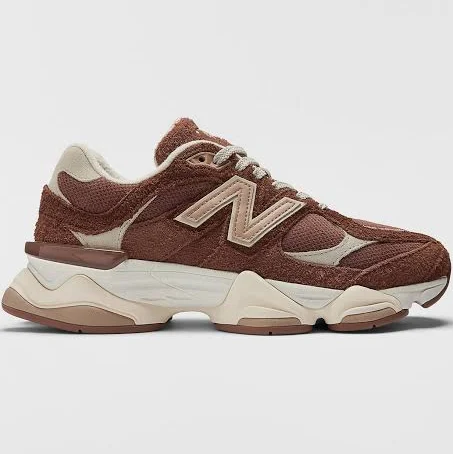 New Balance Men's 9060 Oak Sneakers