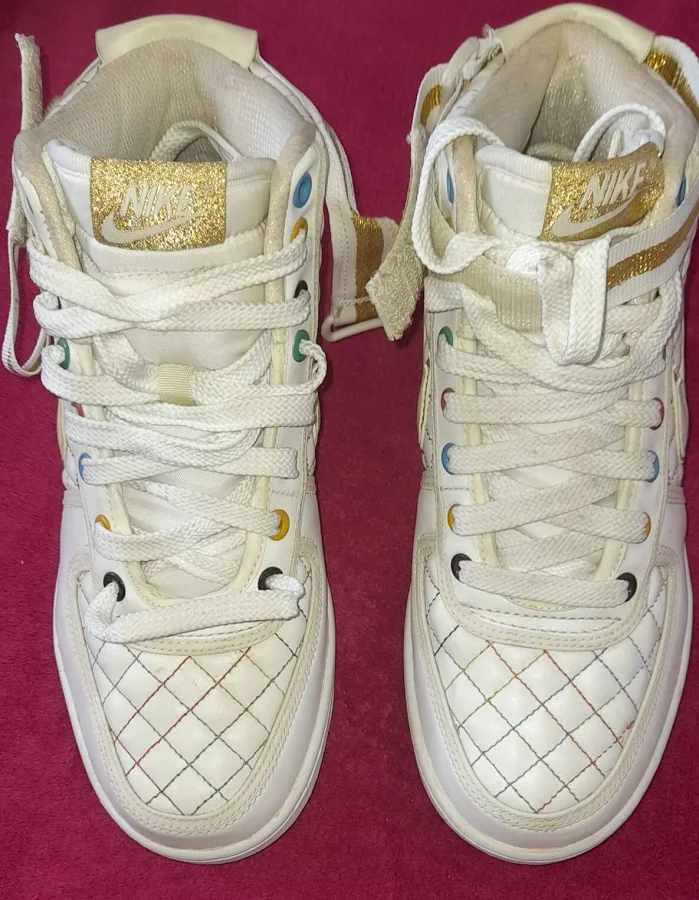 Nike Women's Vandal High Premium Size 7 White Sneaker Colorful Stitch