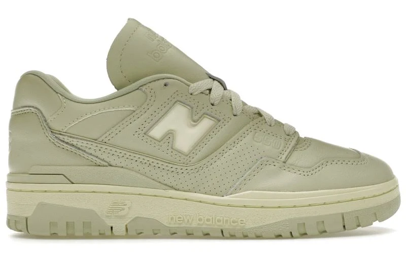 New Balance 550 Deep Lichen Green