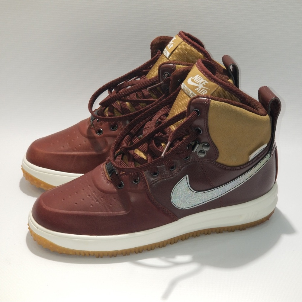 Classic - Authentic Nike Lunar Duck Boot