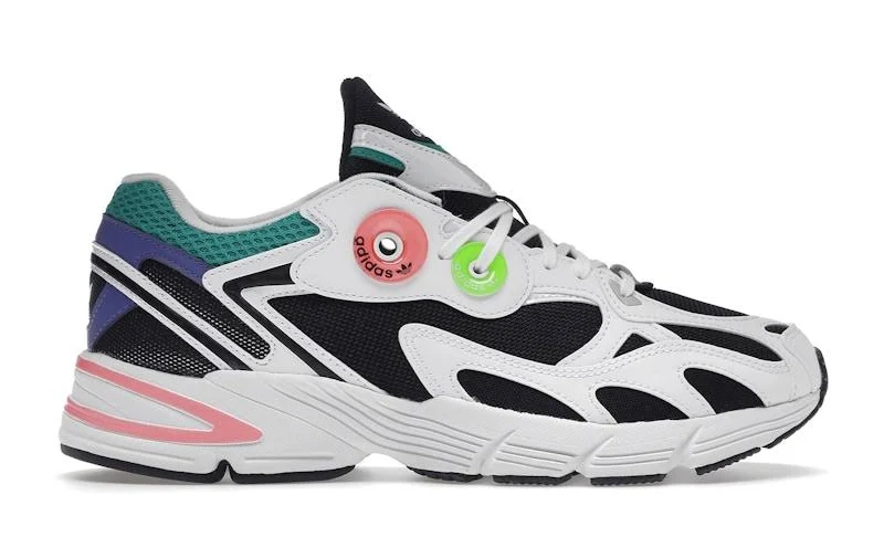 adidas Women's Astir Black/White