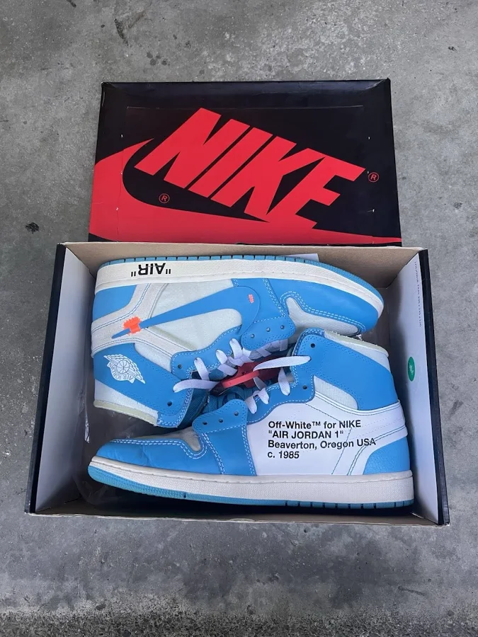 Air Jordan 1 Retro High OG X Off-White
