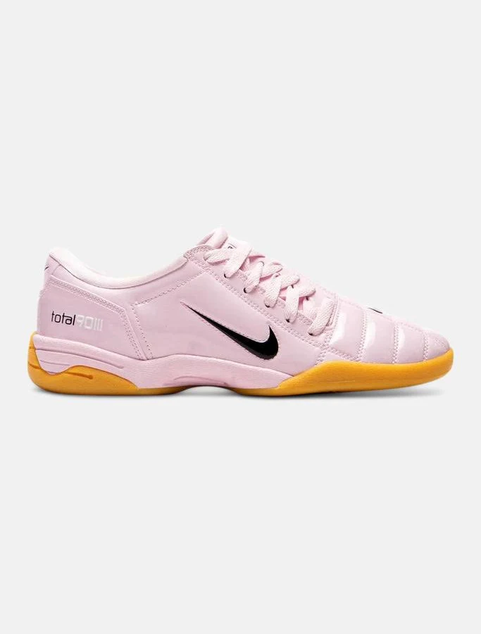 Total 90 III 'Pink Foam'