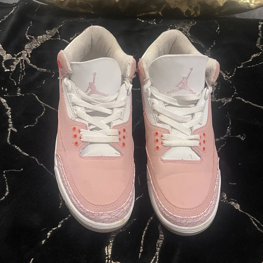 Rust Pink Jordan 3s