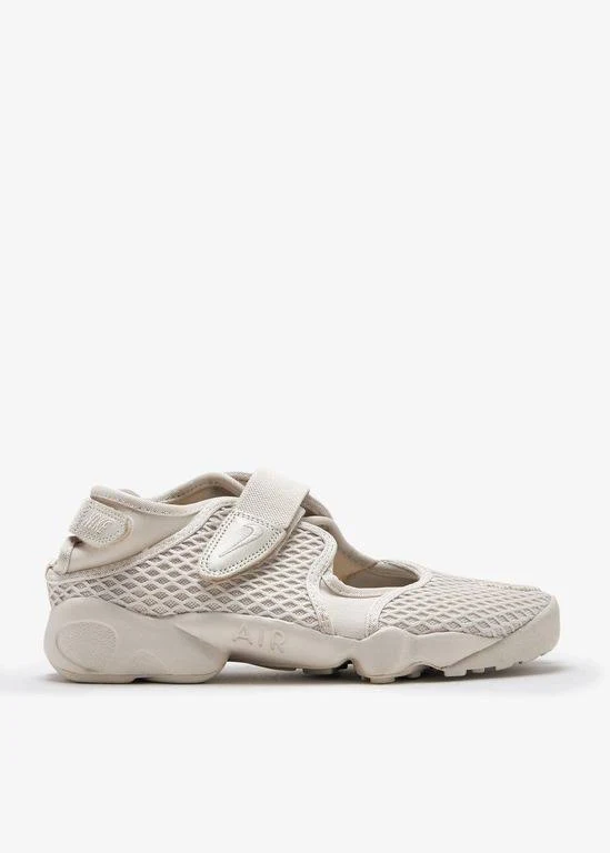 Nike Women's Air Rift Sneakers - White - Low-top sneakers - 42