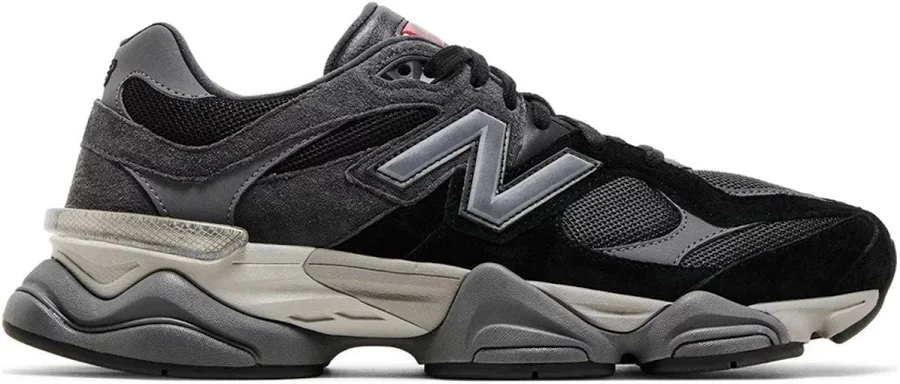 9060 'Black Castlerock' 5y