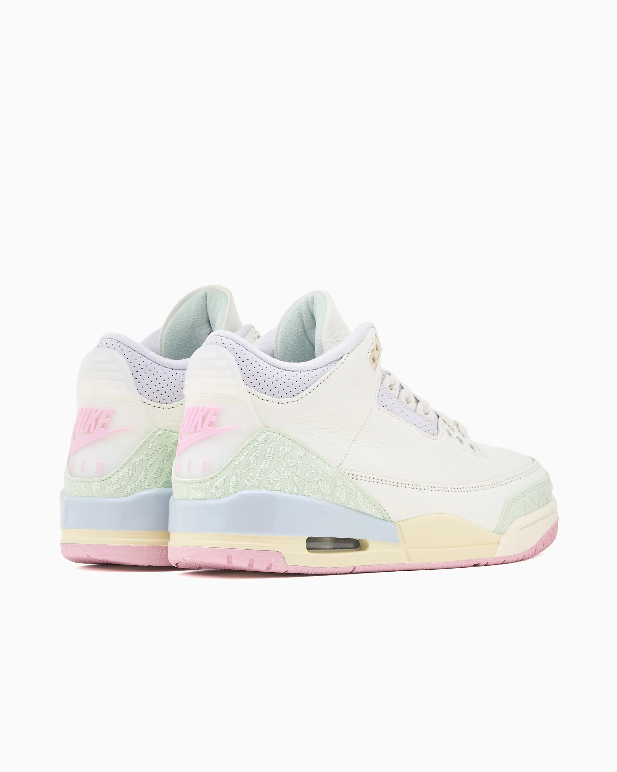 Air Jordan 3 Retro OG "Spring is in the Air" - 50.5