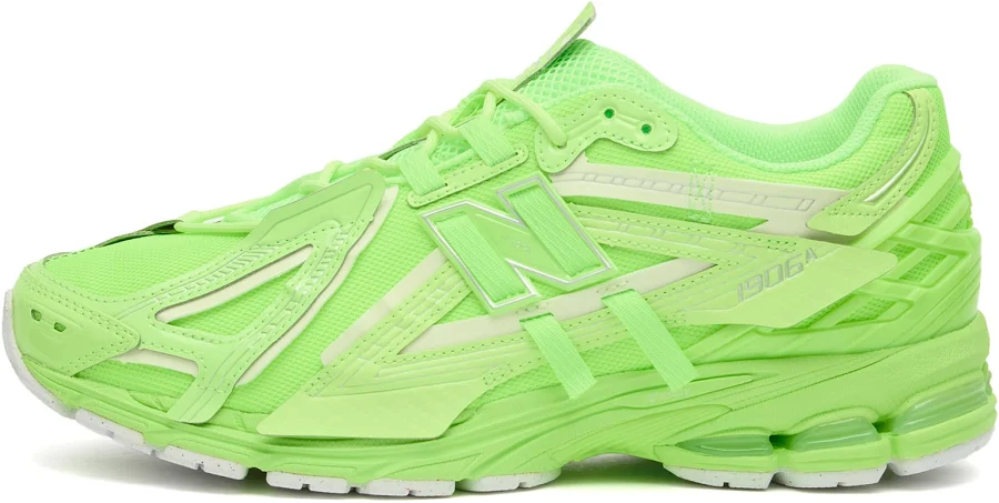 New Balance 1906A Sneaker in Mint Flash, Size UK 8 | END Clothing