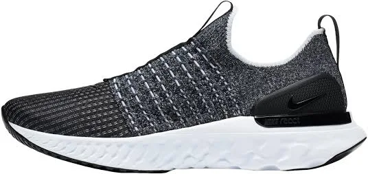 Nike React Phantom Run Flyknit 2 Women Sneakers - Black And White