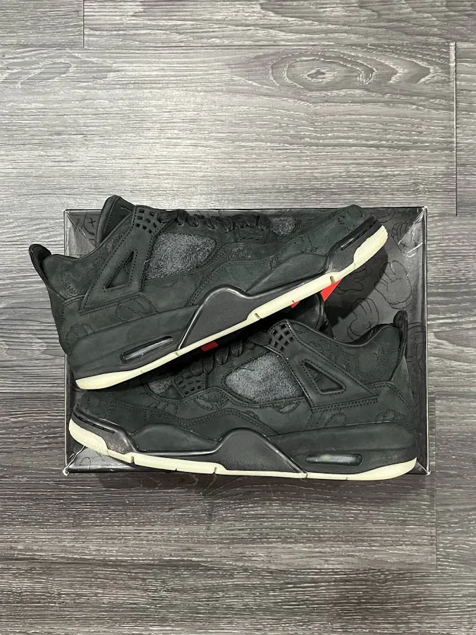 Kaws X Air Jordan 4 Retro ‘black’