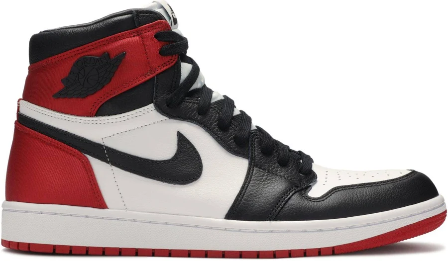 Air Jordan 1 Retro High Satin Black Toe