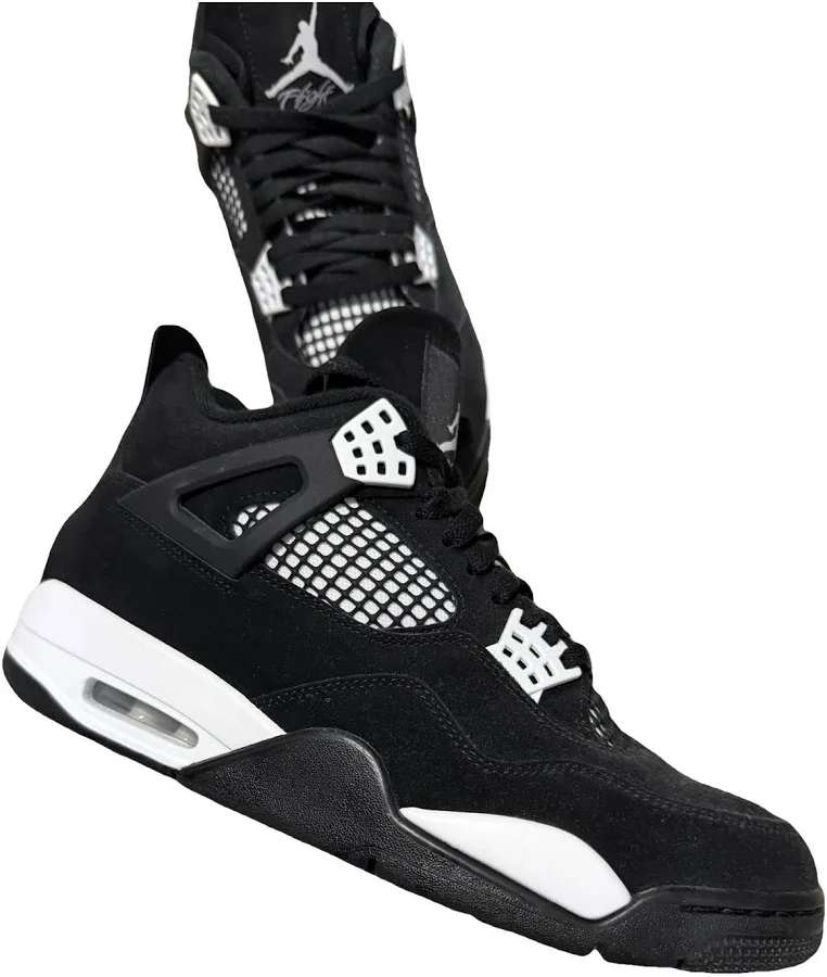 Jordan Air Jordan 4 Retro Trainers Black White Size 43 EU