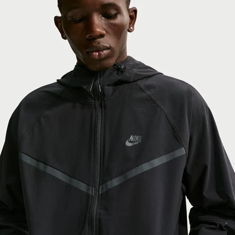 Nike Men's Tech Woven Jacket