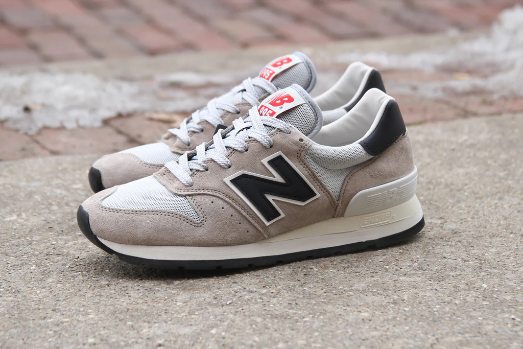 New Balance Ml995 Navy New Balance Women's 990 V5 Navy Sneaker -New