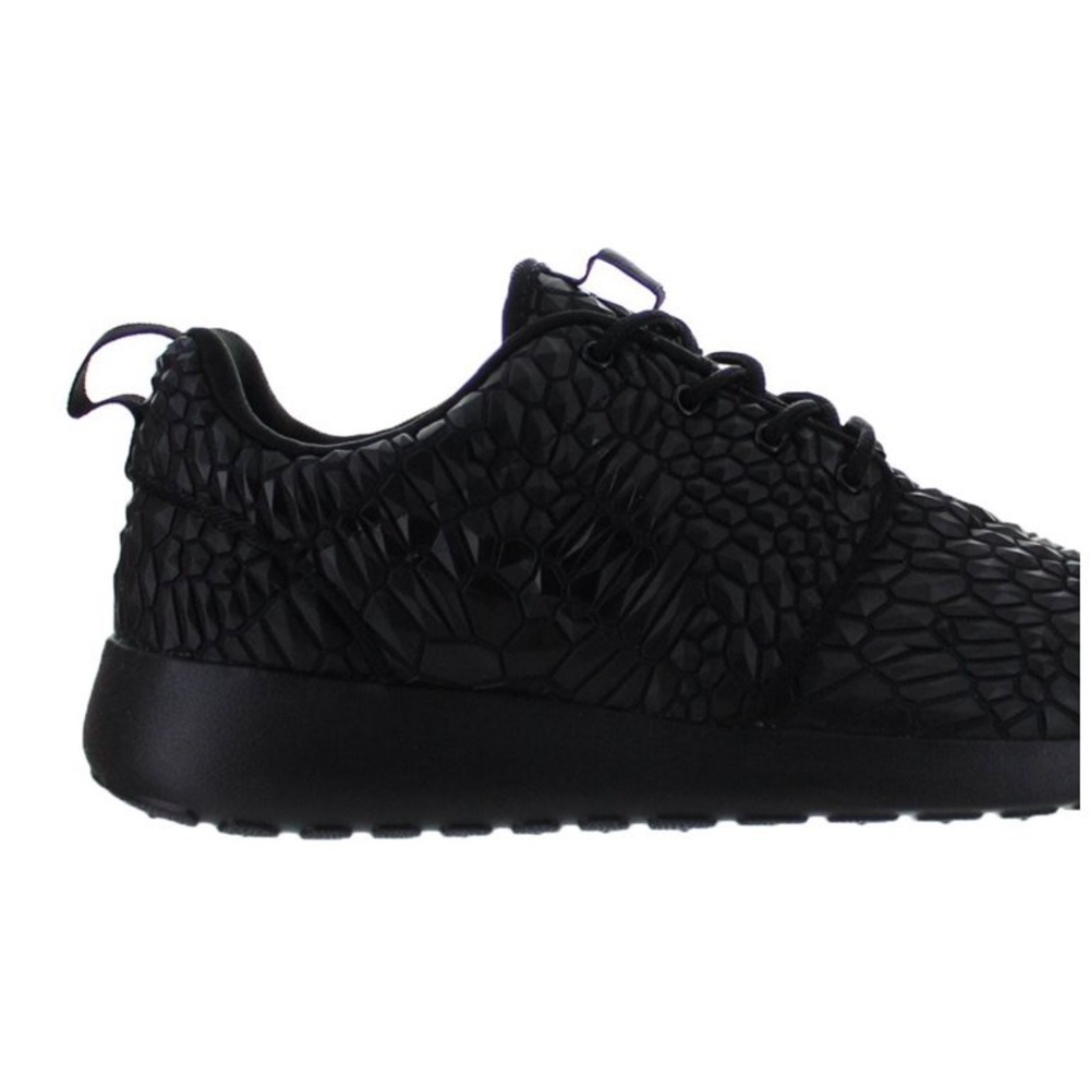 Nike Womens Nike Roshe One DMB Triple Black New 6.5