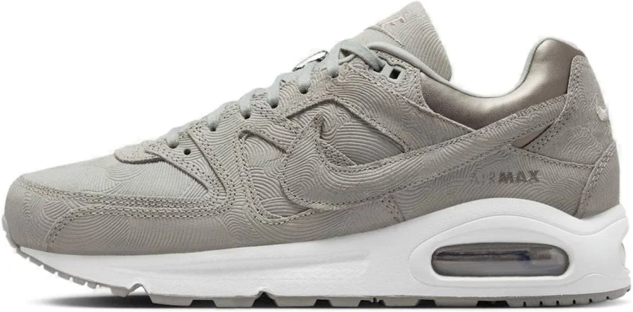 Nike Women's Air Max Command Prm Low-top Sneakers
