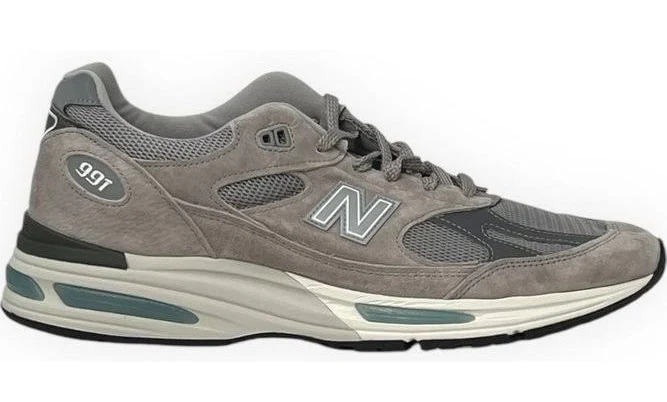 New Balance 991V2 Lace-Up Sneakers - UK4.5