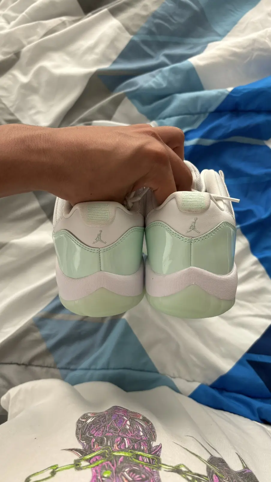 Air Jordan 11 Igloo wmns