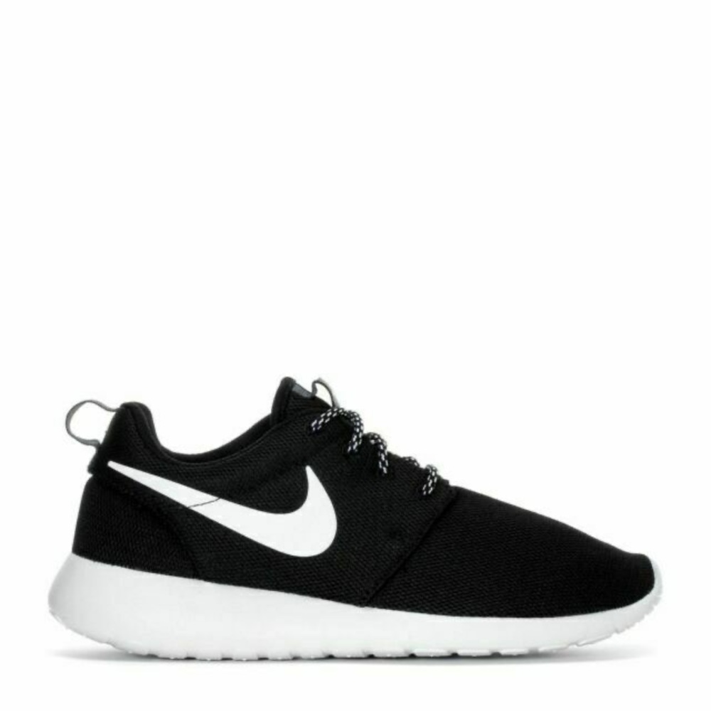 Nike Women's Roshe One Sneaker