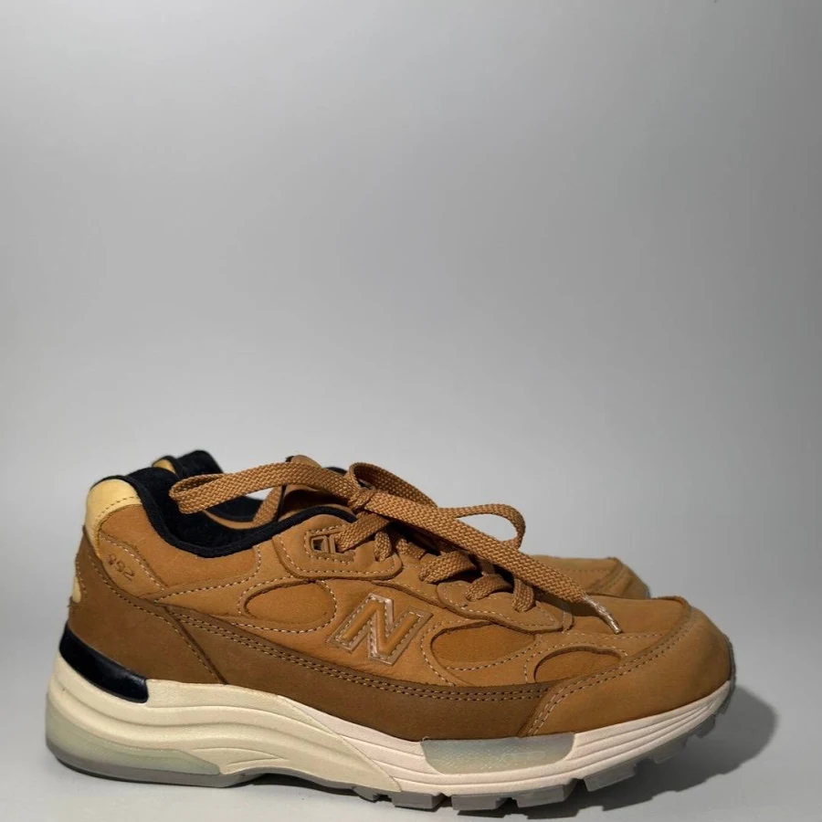 New Balance Tan 992s