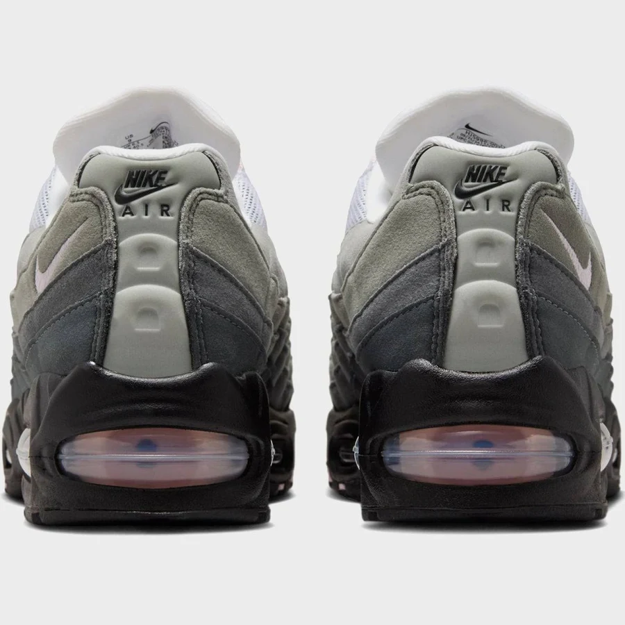 Nike WMNS Air Max 95 OG - Black / Pink Foam / White / Reflective Silver