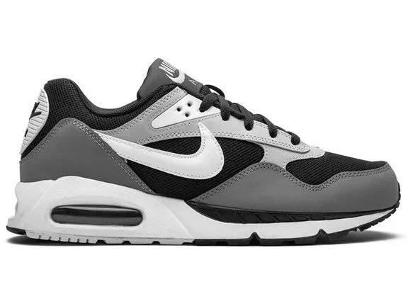 Nike Women's Air Max Correlate Sneakers - Black - Low-top sneakers