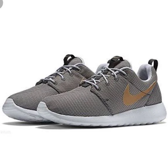 Nike Women's Rosherun