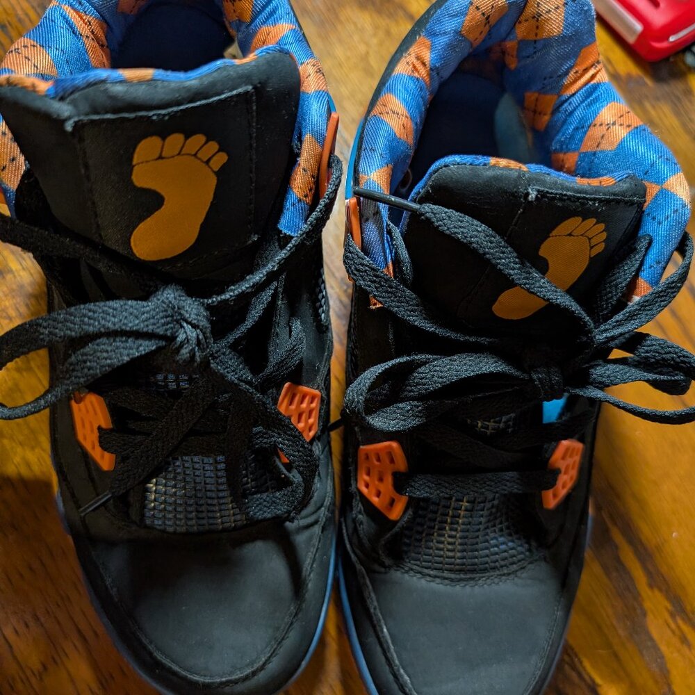 Jordan 4 Retro Cavs