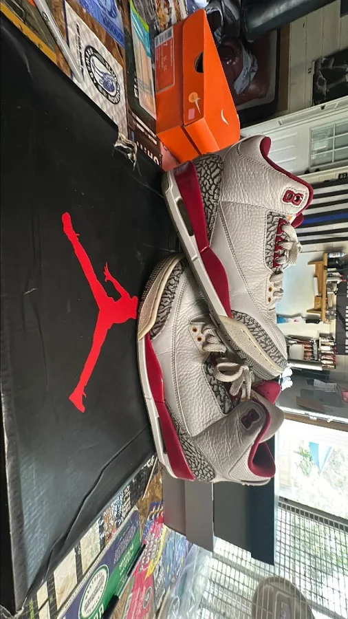 9m Air Jordan 3 Retro “Cardinal Red” (2022 release)!