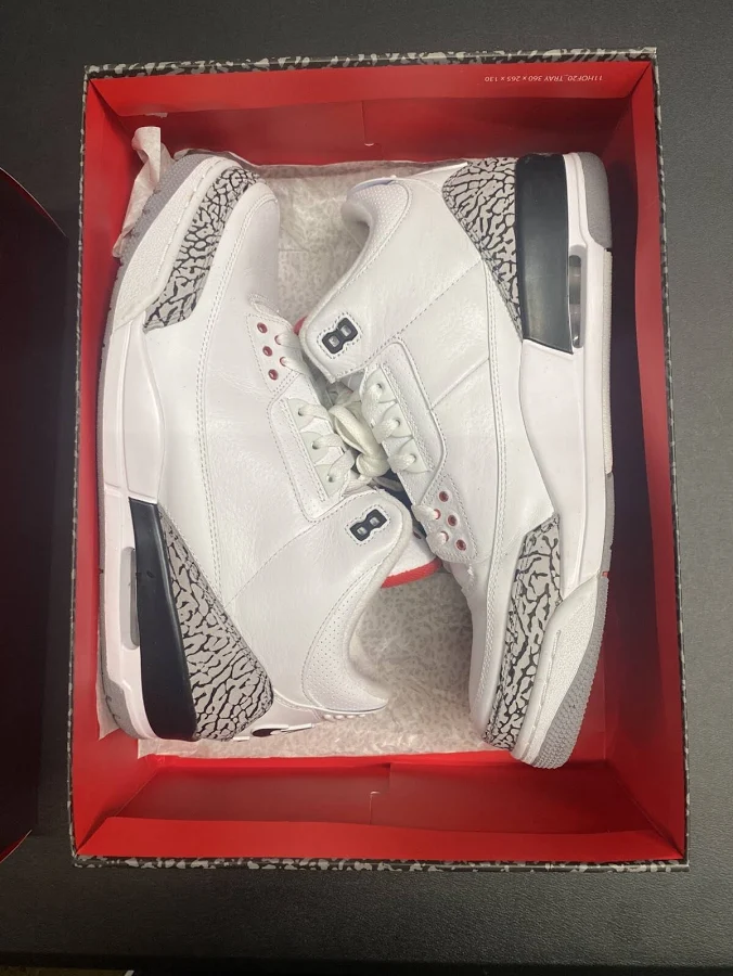 Air Jordan 3 Retro "White Cement '88