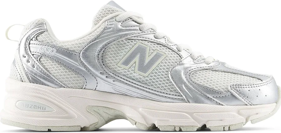 New Balance 530 Casual Shoe - Women's - Silver Metallic / 9