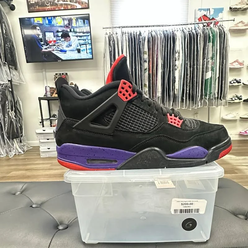 Jordan 4 Retro Raptors (2018)