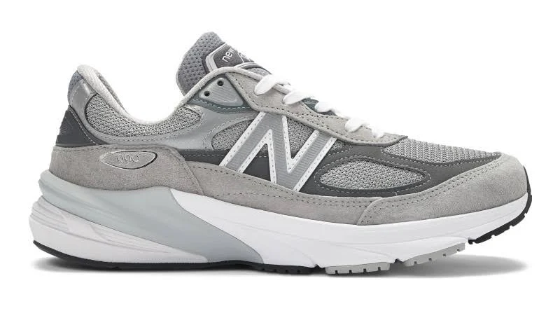New Balance M990v6