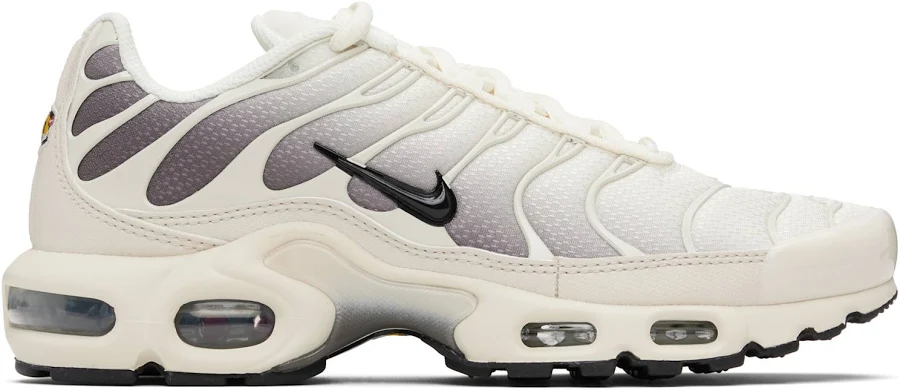 Nike Off-White Air Max Plus Sneakers