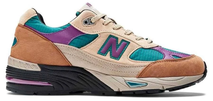Palace × New Balance 991 "Taupe"