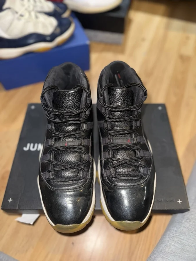 Air Jordan 11 72-10 Retro Black/white/gum High Top Men's Sneakers