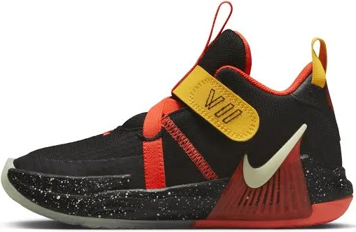 Nike LeBron Witness VII Boys' Basketball Shoes