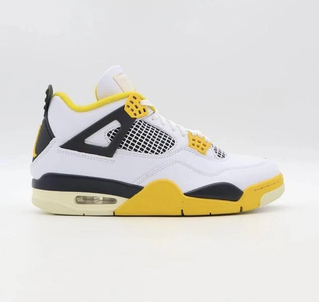 Nike Air Jordan 4 Retro ‘White Thunder’ Sneakers AQ9129-101 Women’s Size 10.5/ Men’s 9/ UK 8 | SidelineSwap | Buy and Sell on SidelineSwap