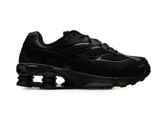 Nike Men's Shox Ride 2 Lace-Up Sneakers - Black - Low-top sneakers - 12