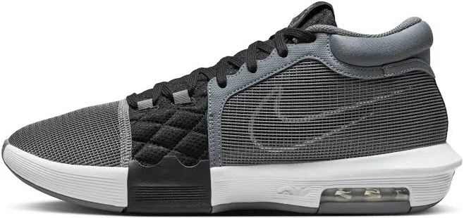 Nike Men's LeBron Witness 8 Basketball Shoes