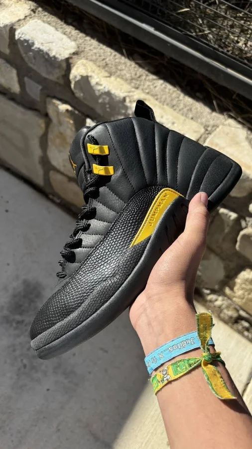 Jordan 12 Black Taxi