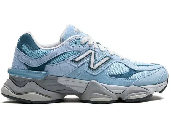 New Balance Women's U9060Eed Sneakers - Blue - Low-top sneakers - 4