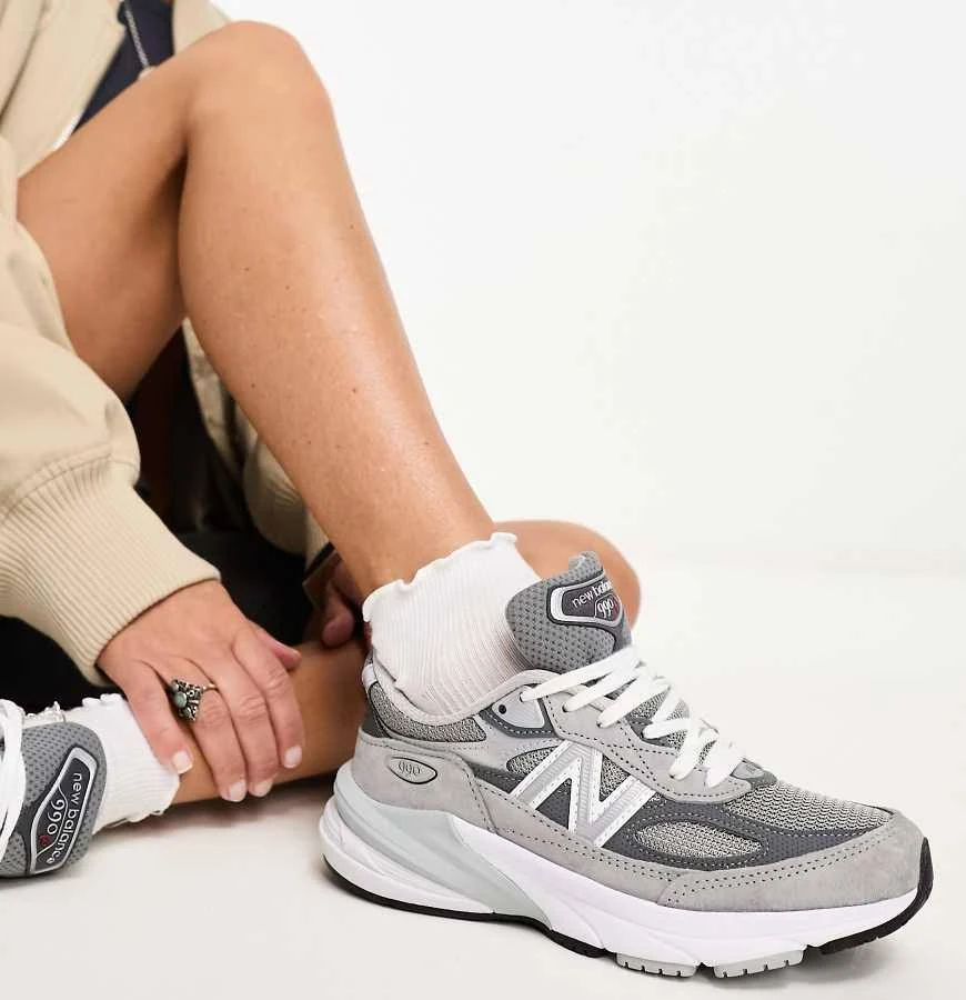 New Balance Men's 990v6 Sneakers