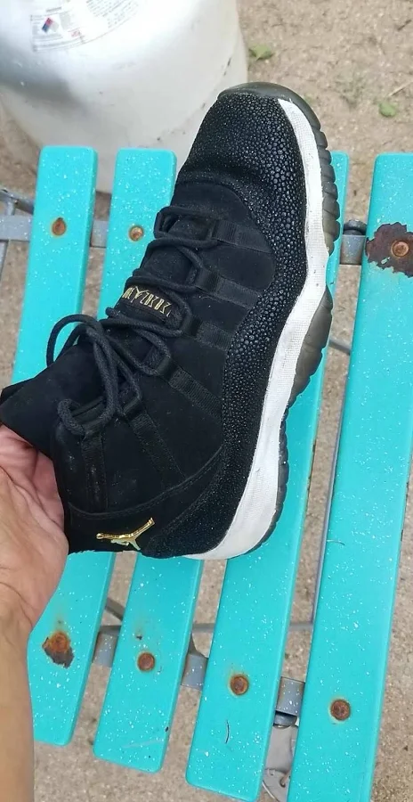 Jordan 11