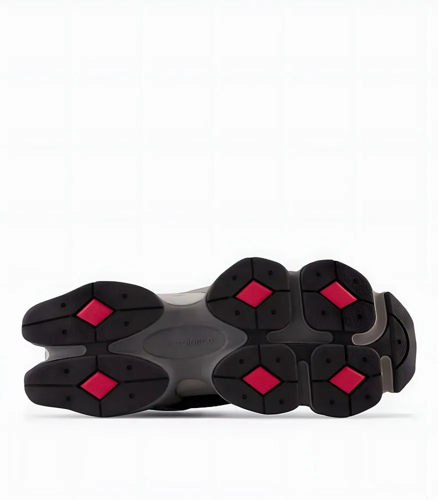 New Balance 9060 Black / Castlerock / Rain Cloud - CLASIQ